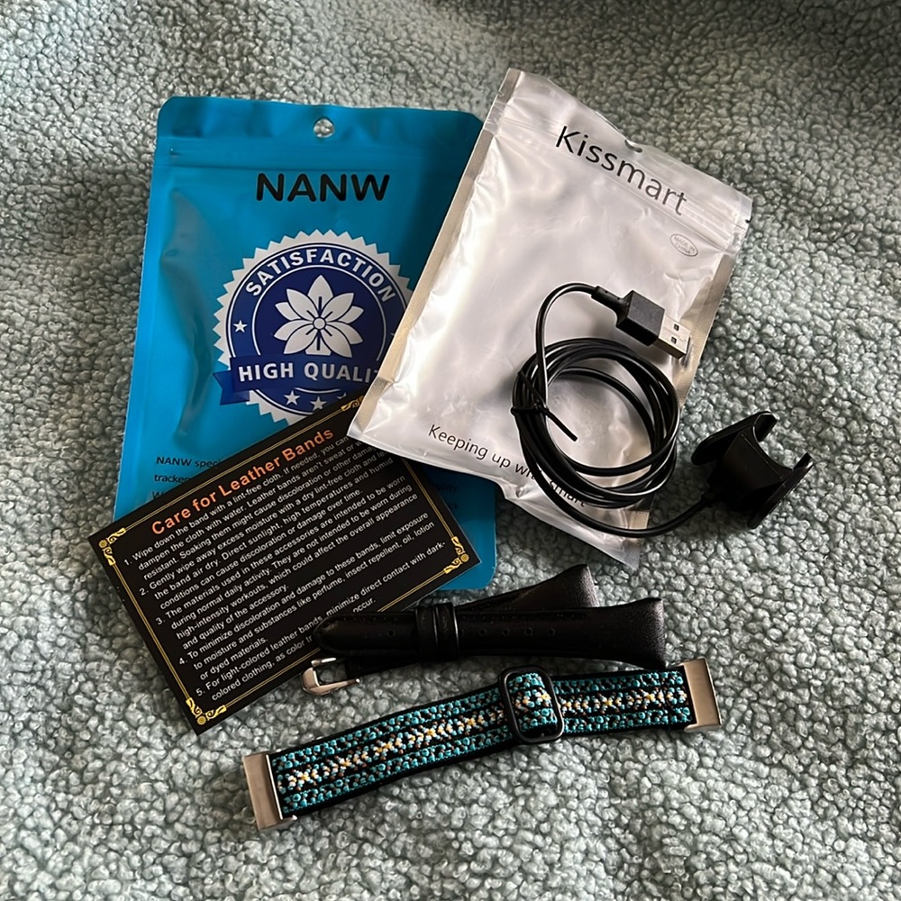 fitbit Charge 3 Bands and Charger